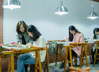 服裝設計專業實訓課堂