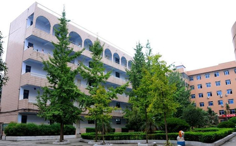 資陽幼兒師范學校教學區一角