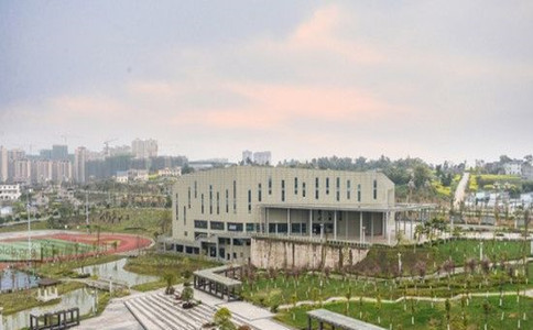 成都郫縣幼師學(xué)校